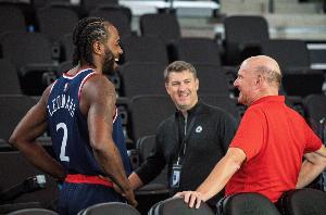 名记：NBA在和鲍尔默方面谈判和解 焦点在监管责任而非规避工资帽